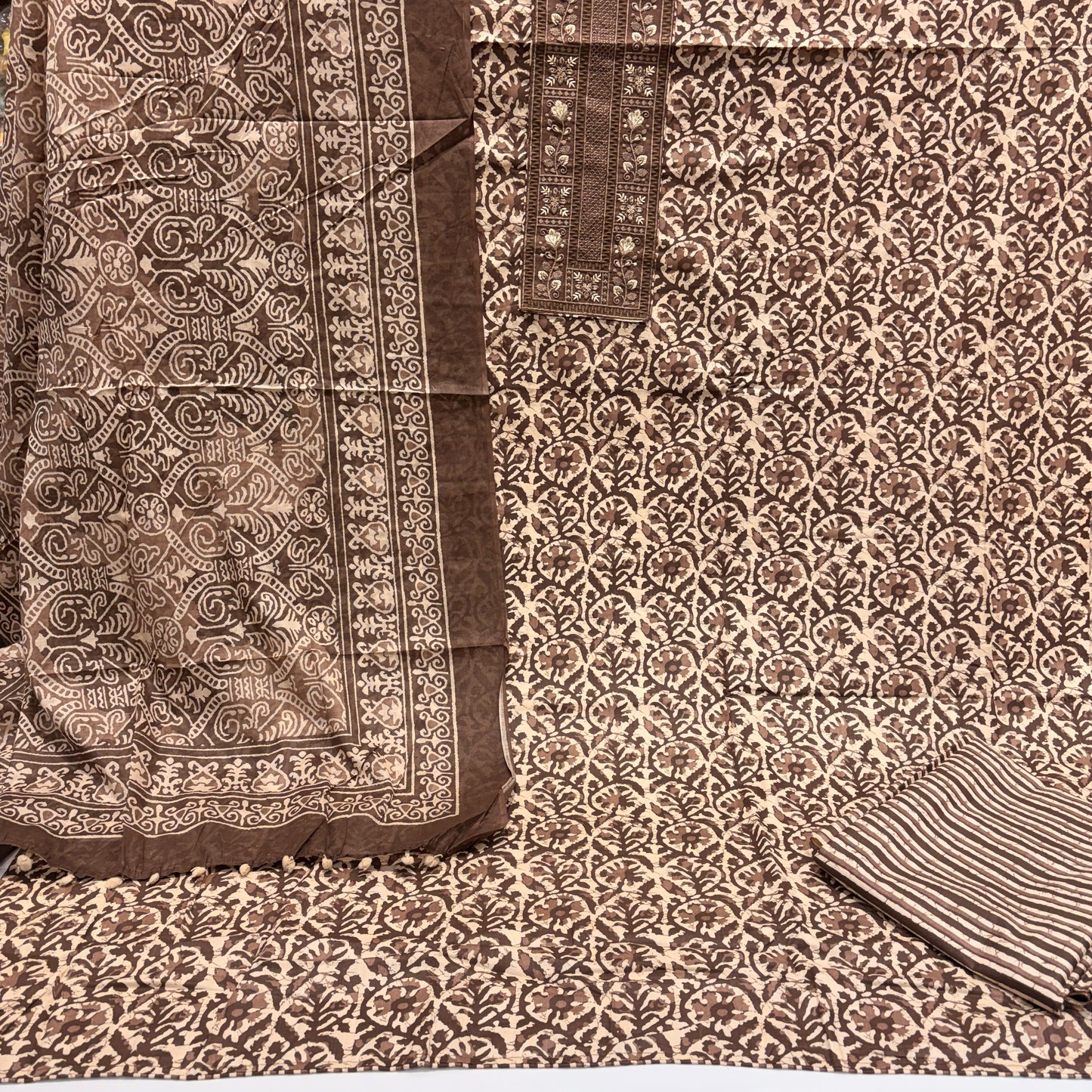 Pure Soft Cotton Printed Suit (Unstitched)