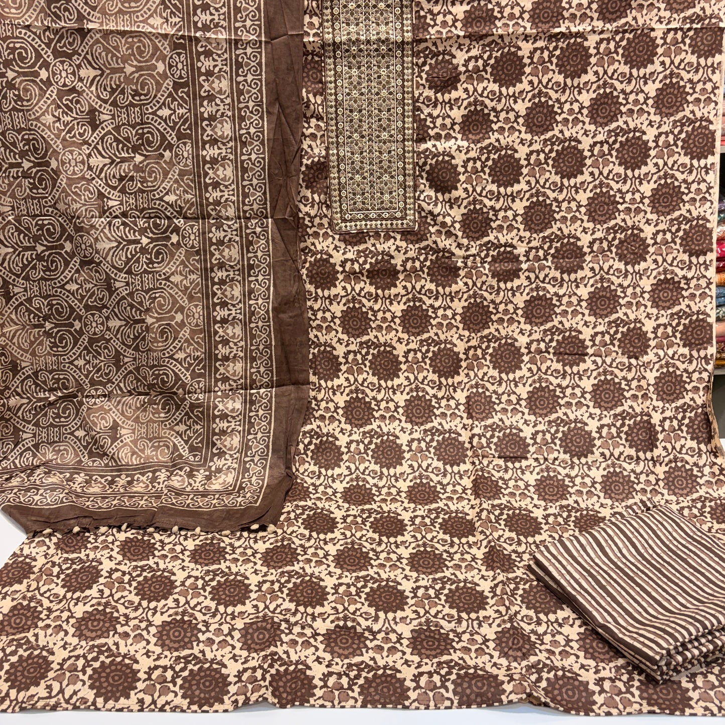 Pure Soft Cotton Printed Suit (Unstitched)
