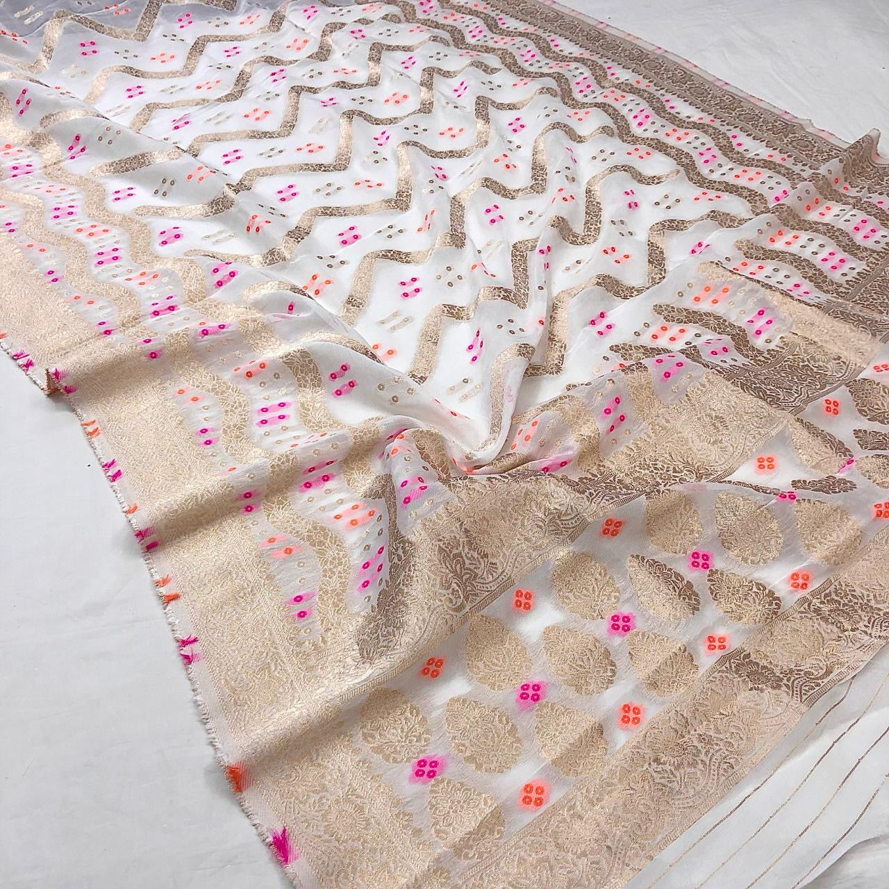 Georgette Jacquard Dupatta, Dyeable