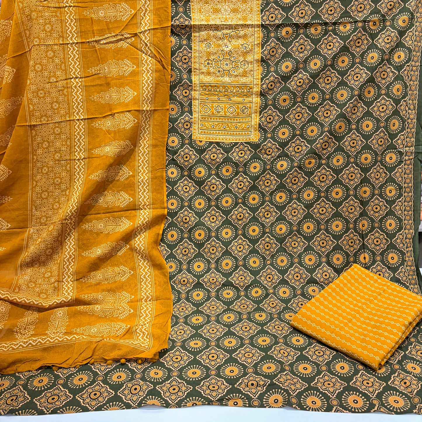 Pure Cotton Ajrakh Suit (Unstitched)