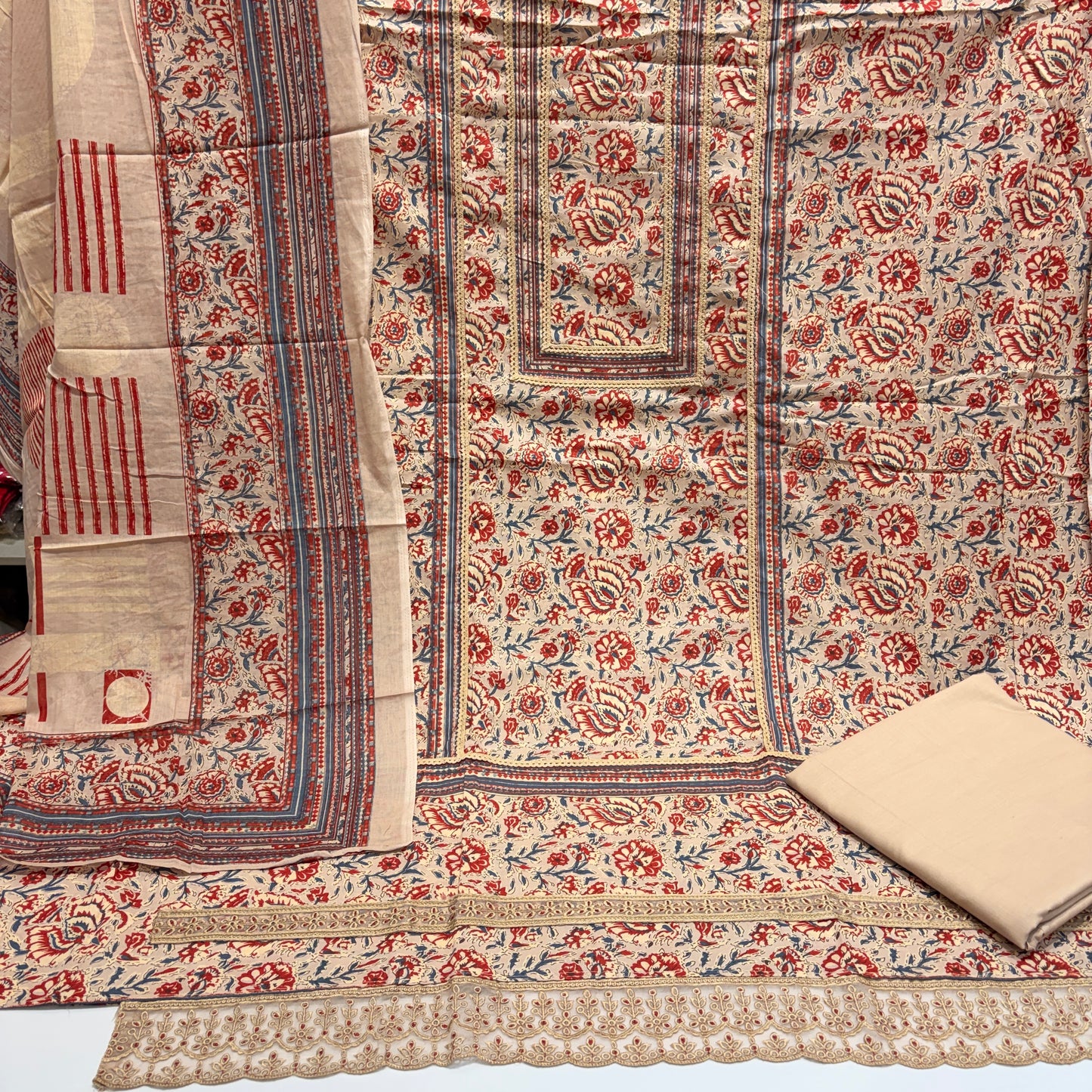 Pure Cotton Lacework Suit (Unstitched)