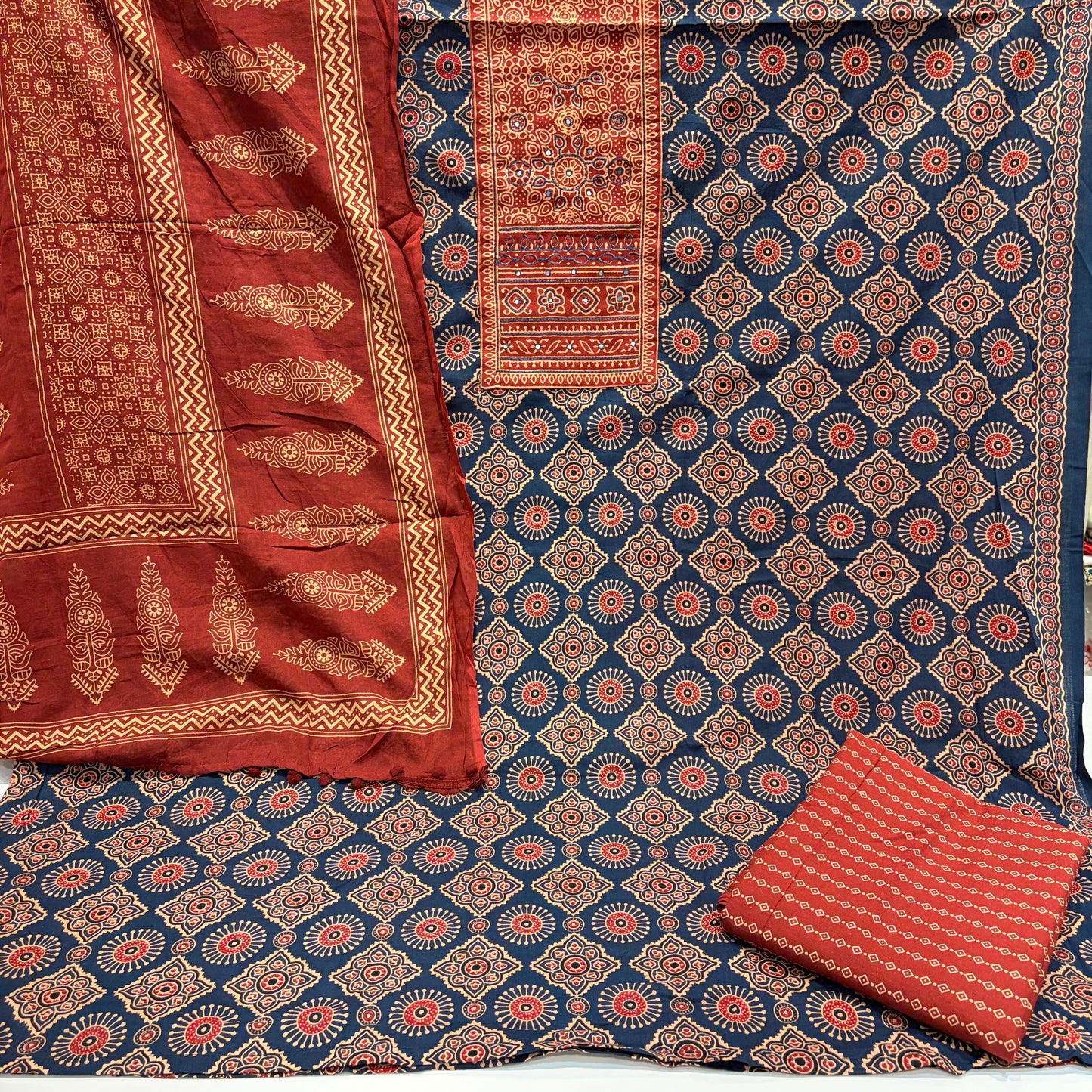 Pure Cotton Ajrakh Suit (Unstitched)
