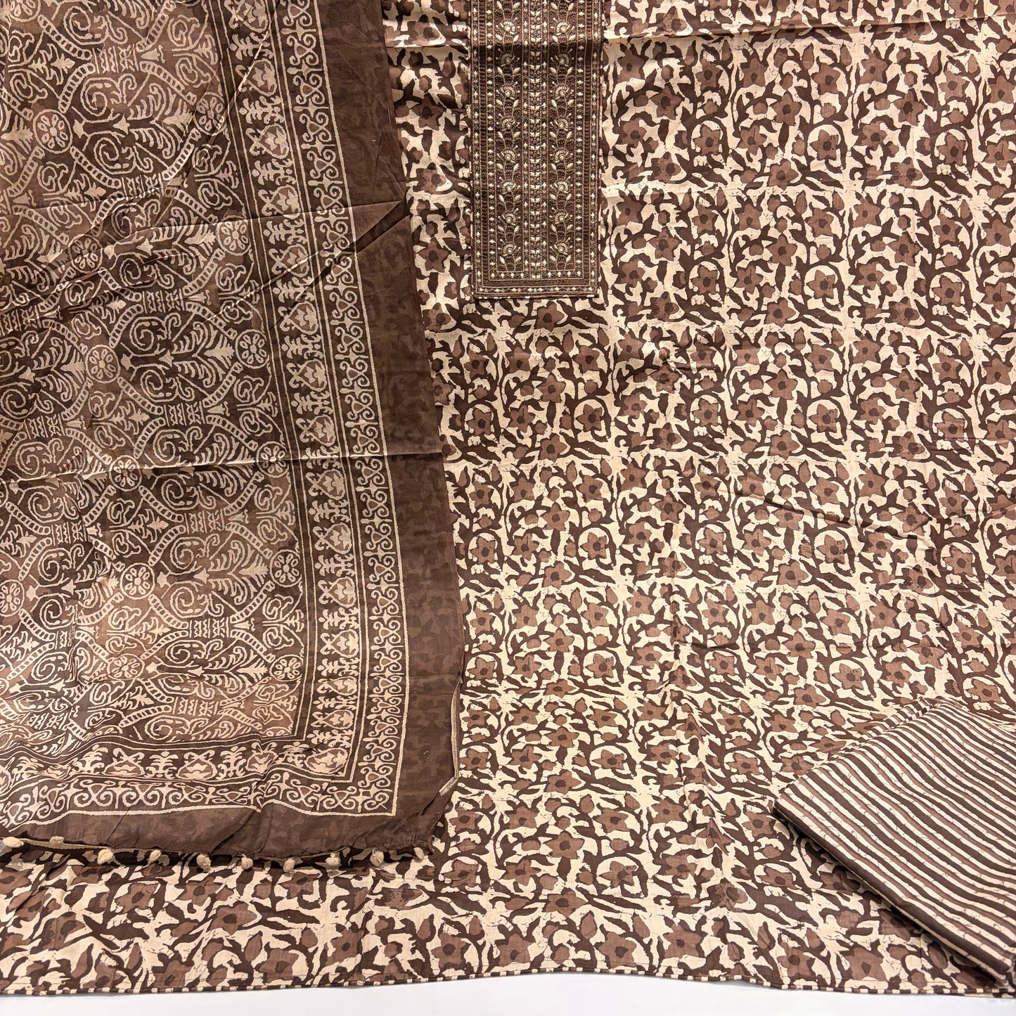 Pure Soft Cotton Printed Suit (Unstitched)