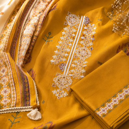 Pure Cotton Lacework Unstitched Suit (₹2150 per suit)