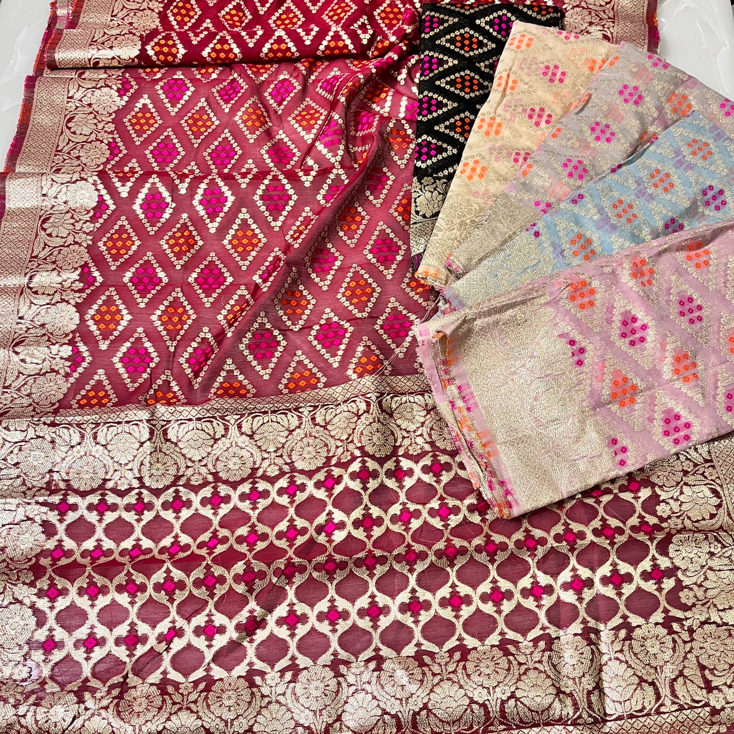 Soft Silk Jacquard Bandhani Dupatta