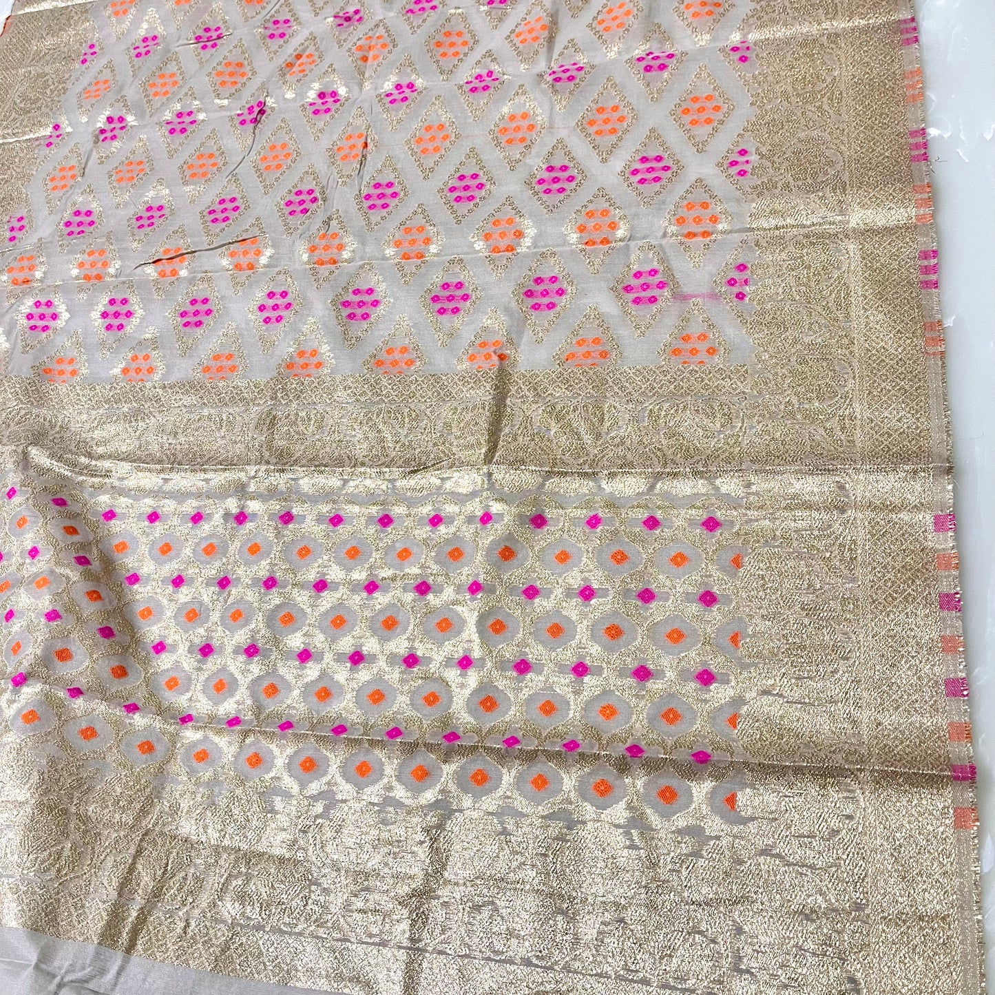 Soft Silk Jacquard Bandhani Dupatta